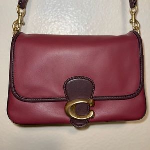 Soft Tabby Shoulder In Colorblock